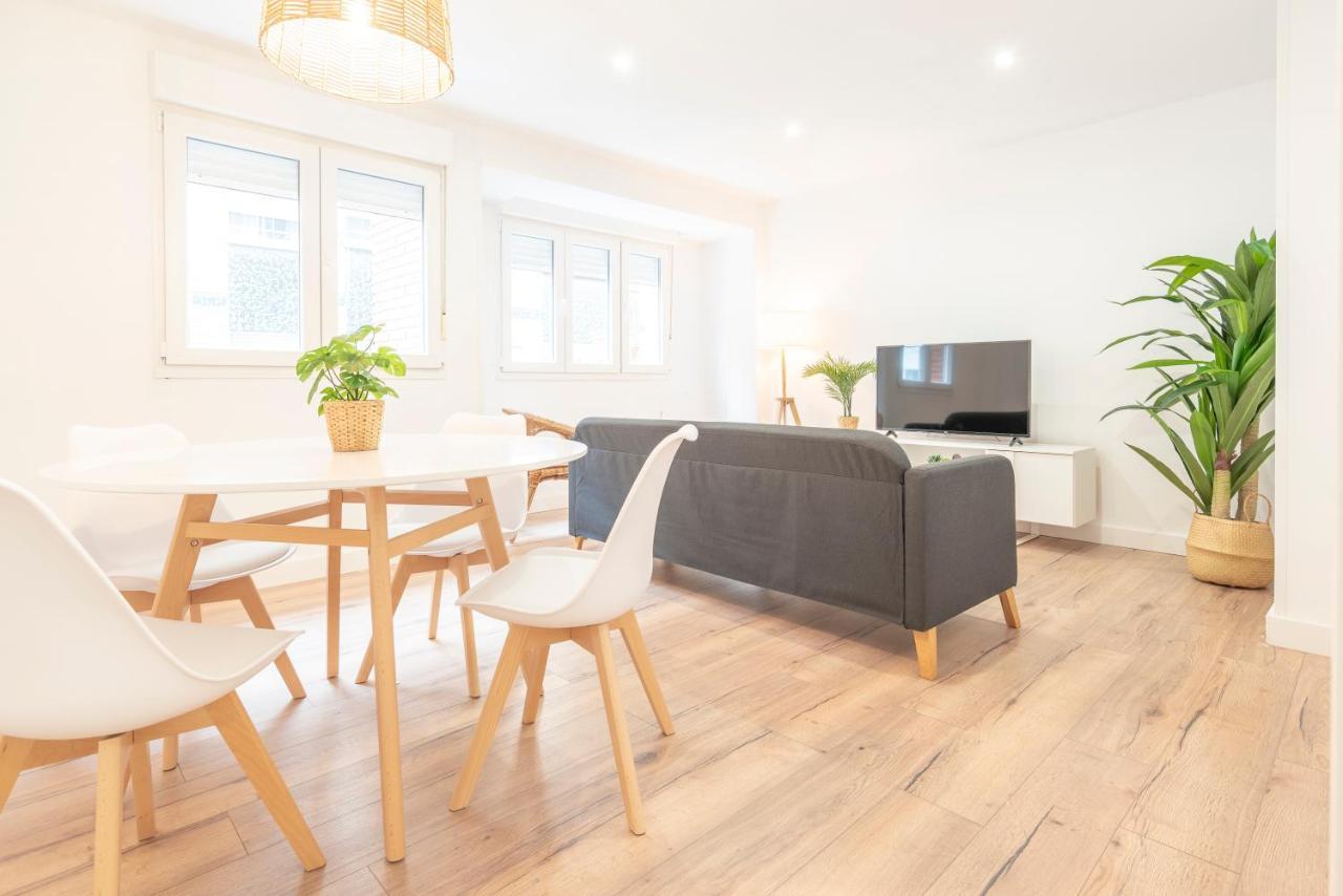 Apartamento Larra Gijón Buitenkant foto